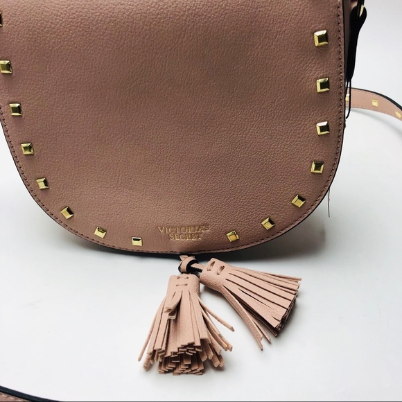Victoria's Secret Crossbody Bag–Blush Pink & Gold Studs -Tassel -Ltd Edition NWT - Picture 2 of 8